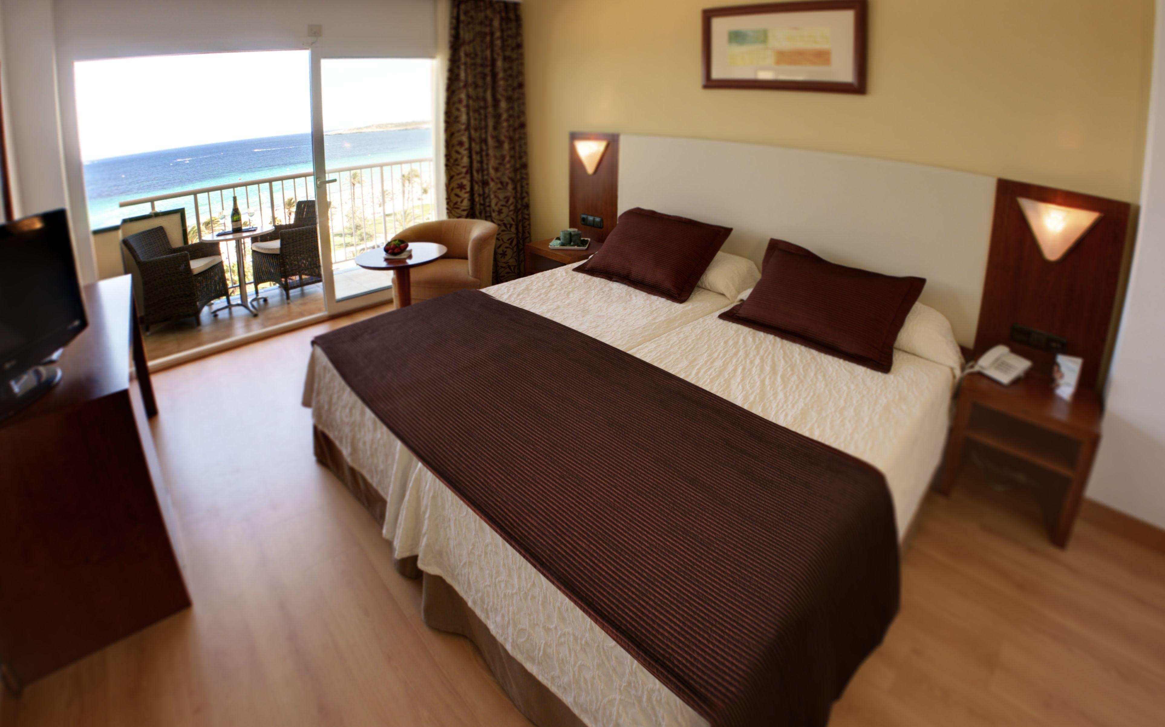 Cm Castell De Mar Hotel Кала Милор Екстериор снимка